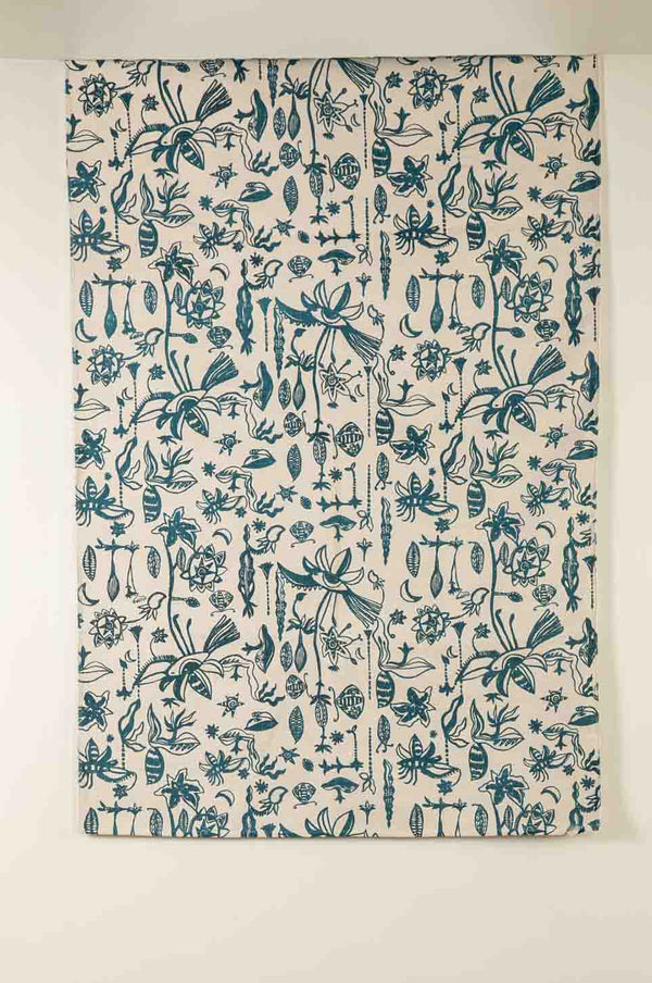 Eye In The Sky Printed Rug (Moonlit Blue)