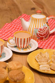 MUGS & CUPS Gypsy Rose Ceramic Tea Cup And Saucer Set