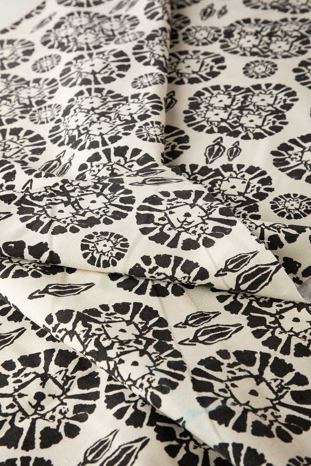 PRINT & PATTERN UPHOLSTERY FABRICS Tamara Printed Upholstery Fabric (Black And White)
