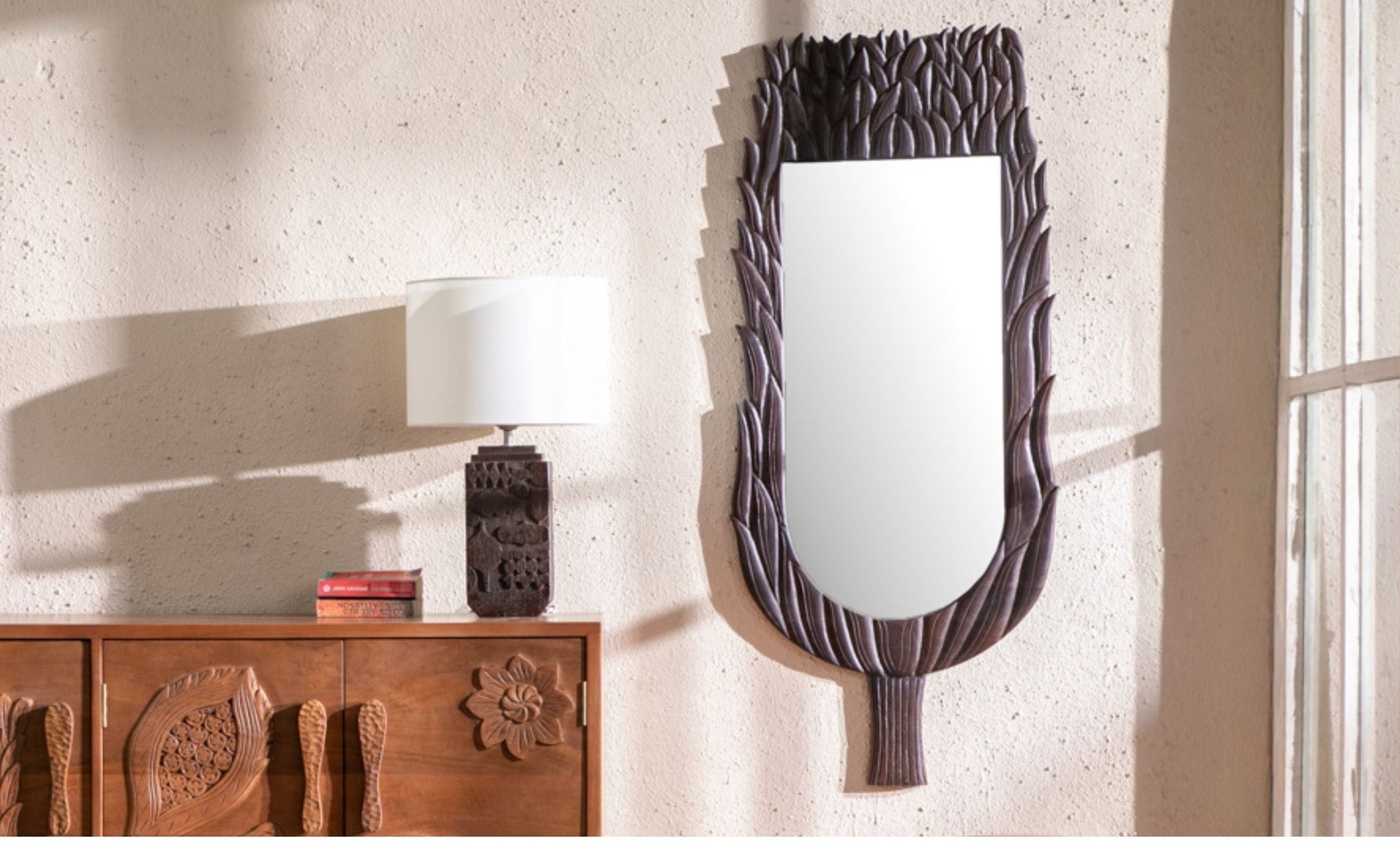 Wall Mirrors for Bedroom Decor: Types, Uses & Where to Place Them