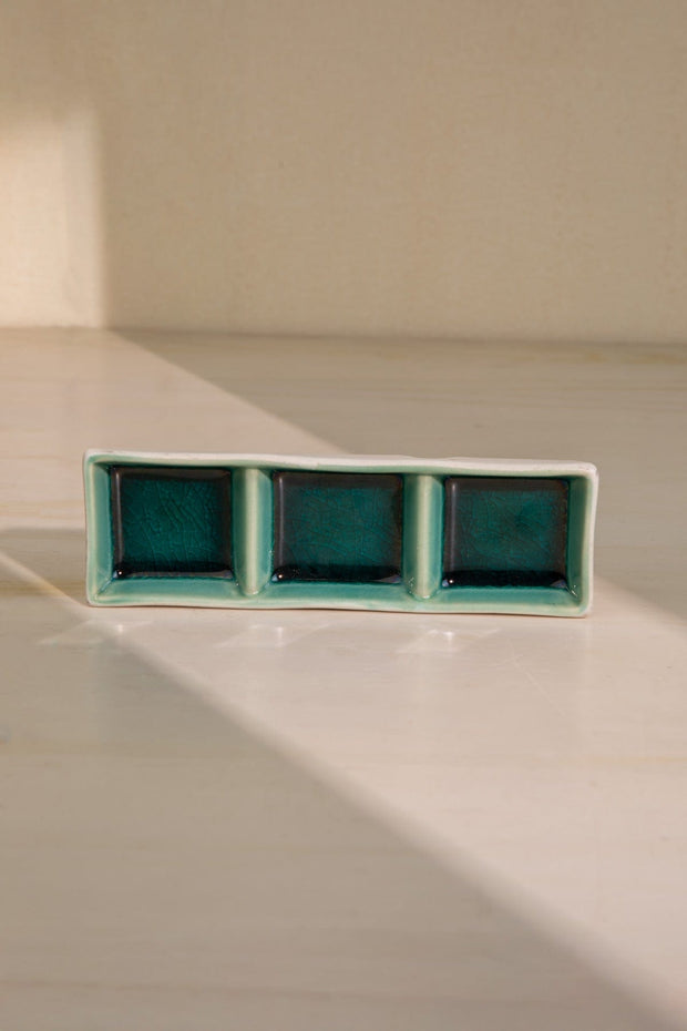 10000017406 MIDORI THREE PART TRAY EMERALD GREEN