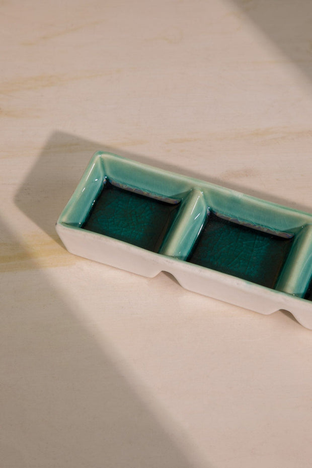 10000017406 MIDORI THREE PART TRAY EMERALD GREEN