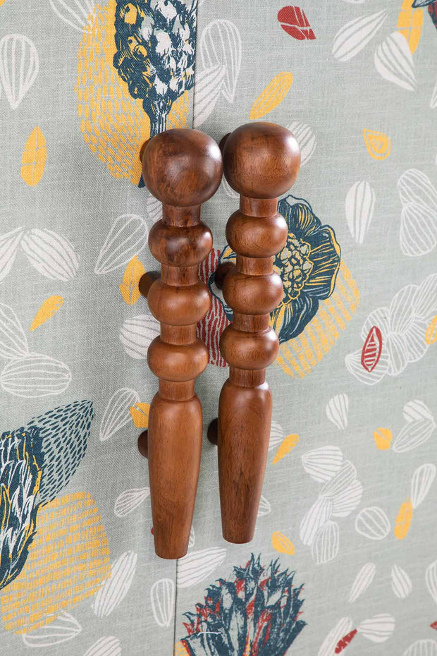10000017430 POD UPHOLSTERED CABINET MANGO WALNUT