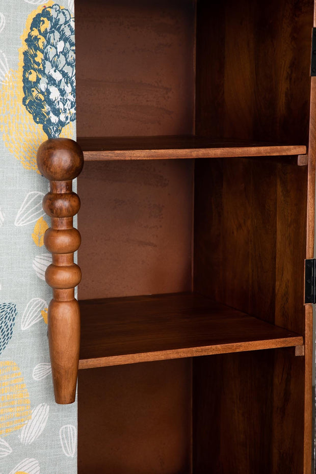 10000017430 POD UPHOLSTERED CABINET MANGO WALNUT