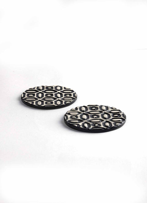 10000017441 LATTICE COASTERS (SET OF 2) BLACK  WHITE