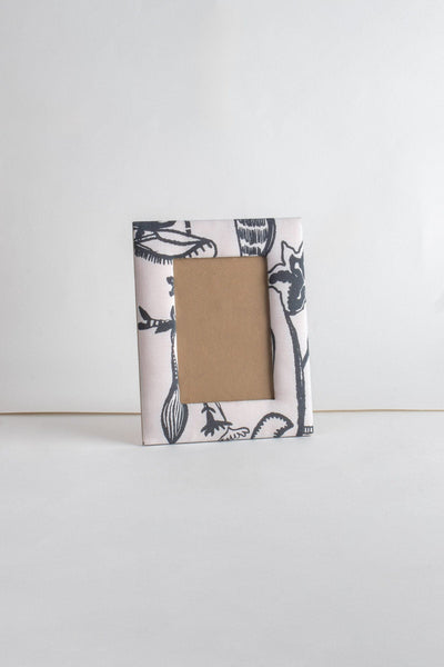 10000017477 EYE IN THE SKY PHOTOFRAME CHARCOAL