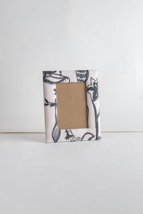 10000017477 EYE IN THE SKY PHOTOFRAME CHARCOAL