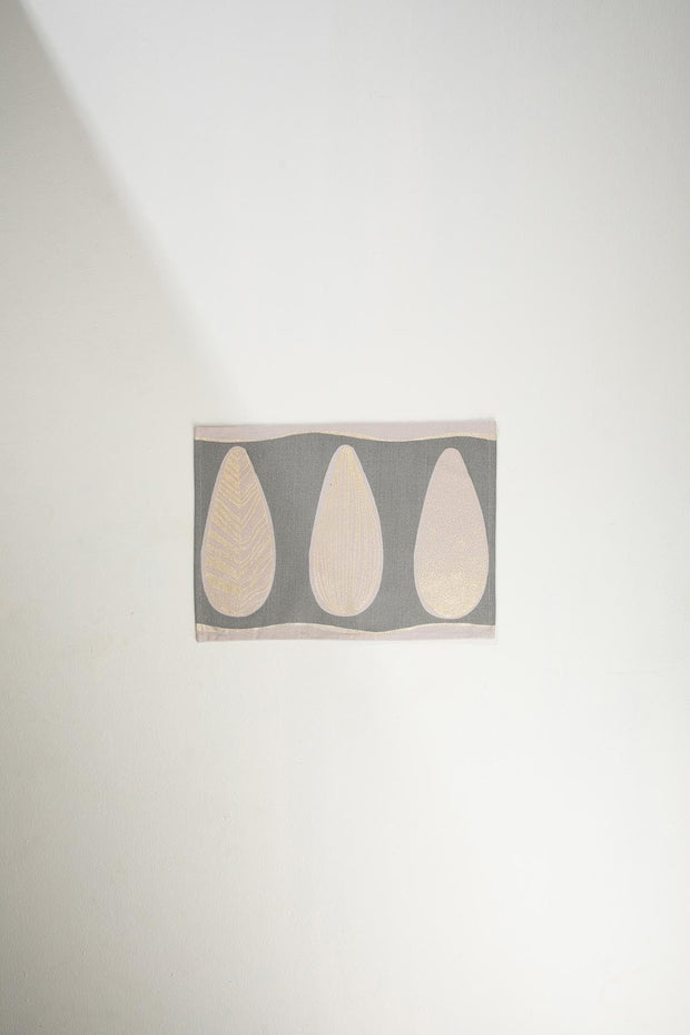 10000017485 KUPPI TABLE MAT (SET OF 4) MISTY GOLD