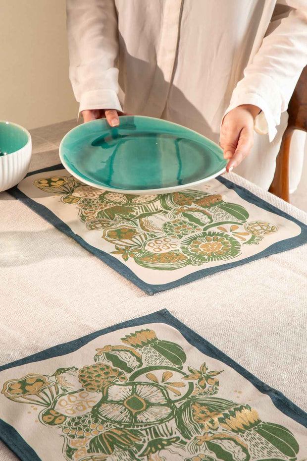 10000017487 KOZA FOIL TABLE MAT (SET OF 4) OLIVE GOLD