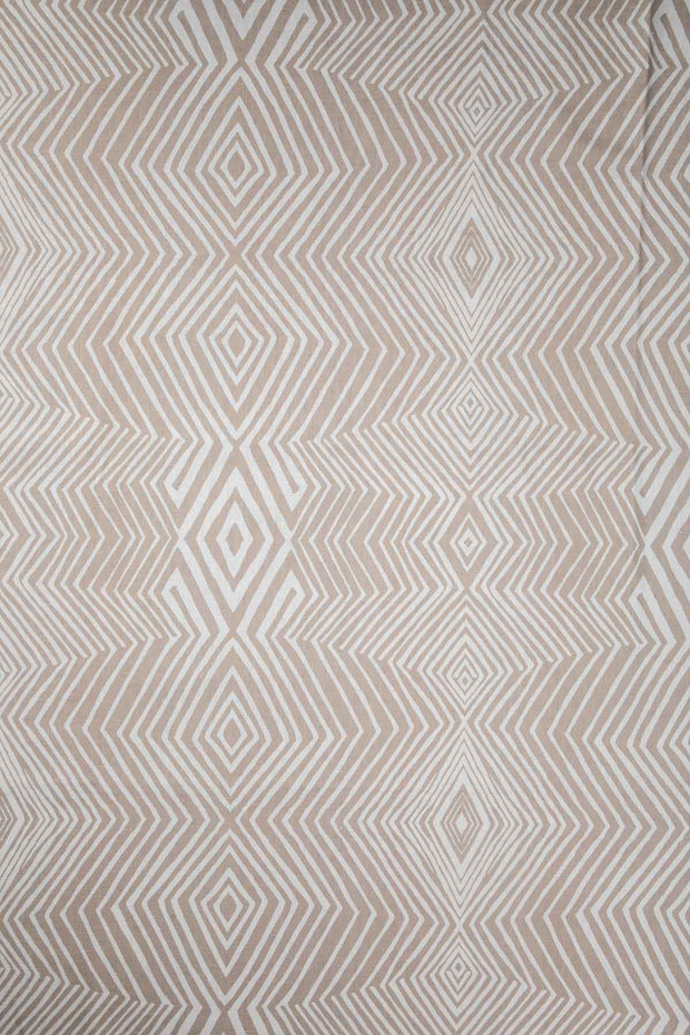 10000017510 DIAMOND PRINTED HEAVY FABRIC BEIGE