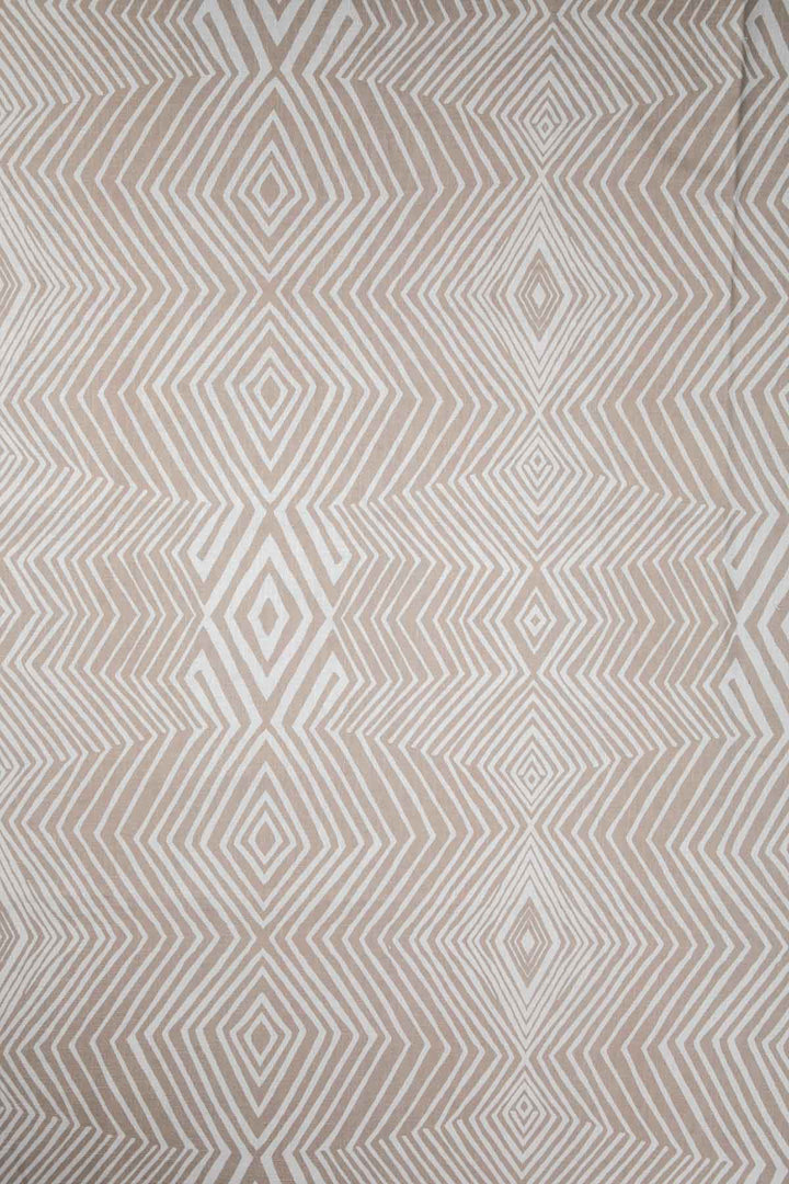 10000017510 DIAMOND PRINTED HEAVY FABRIC BEIGE