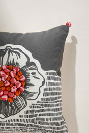 10000017553 KURU CUSHION COVER CHARCOAL RED