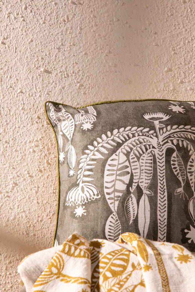 10000017554 TODDY PALM CUSHION COVER MOSS