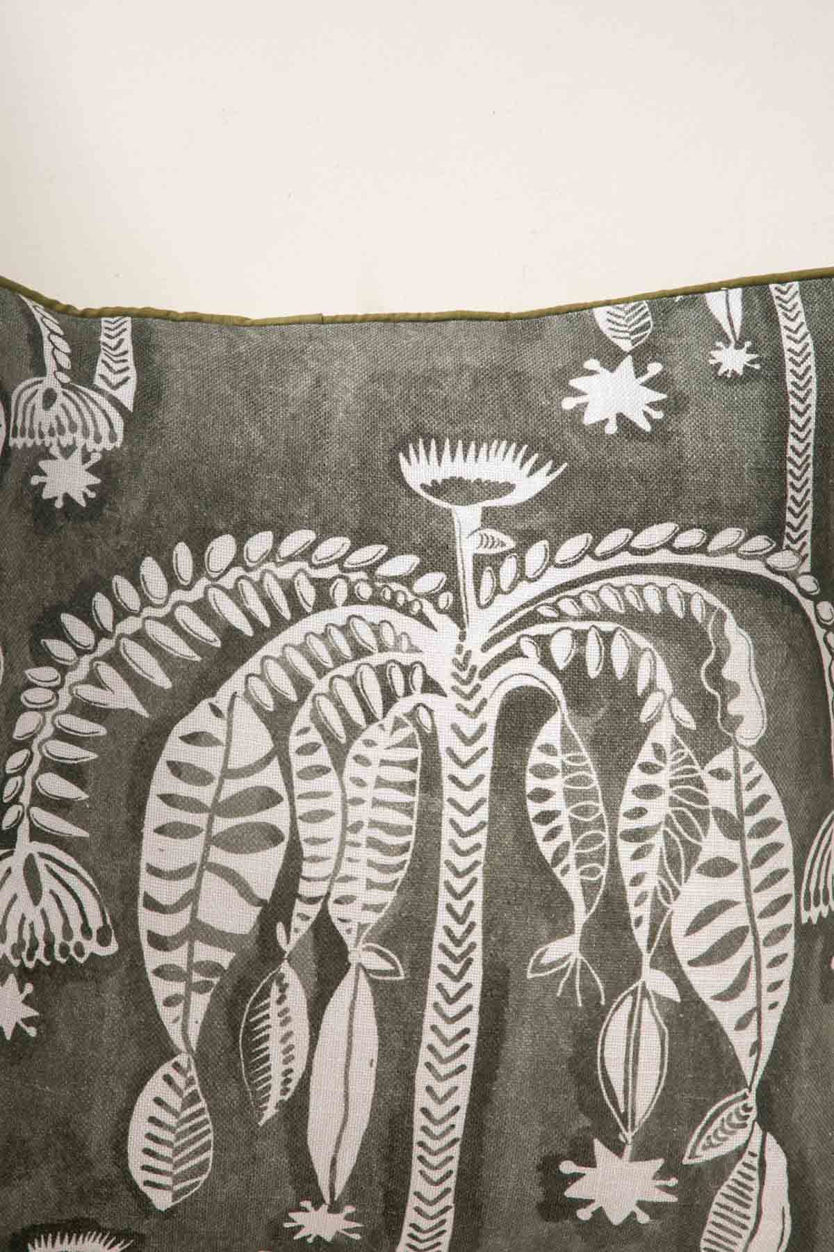 10000017554 TODDY PALM CUSHION COVER MOSS