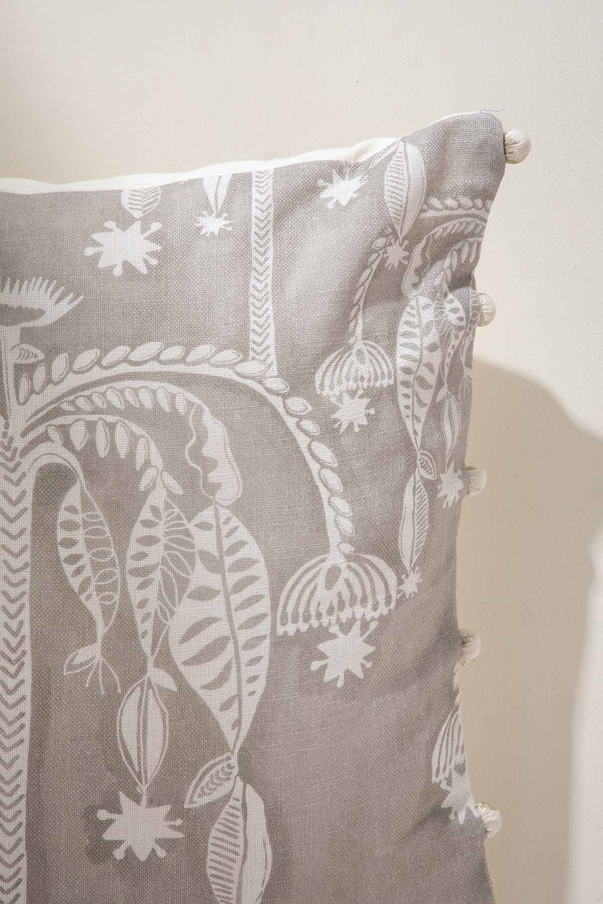 10000017555 TODDY PALM CUSHION COVER TAUPE