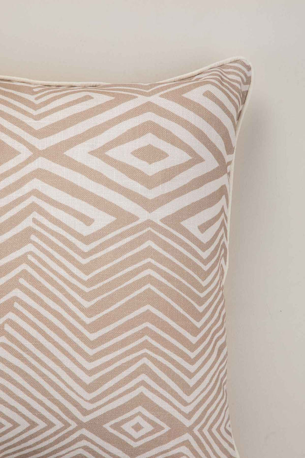 10000017560 DIAMOND CUSHION COVER BEIGE