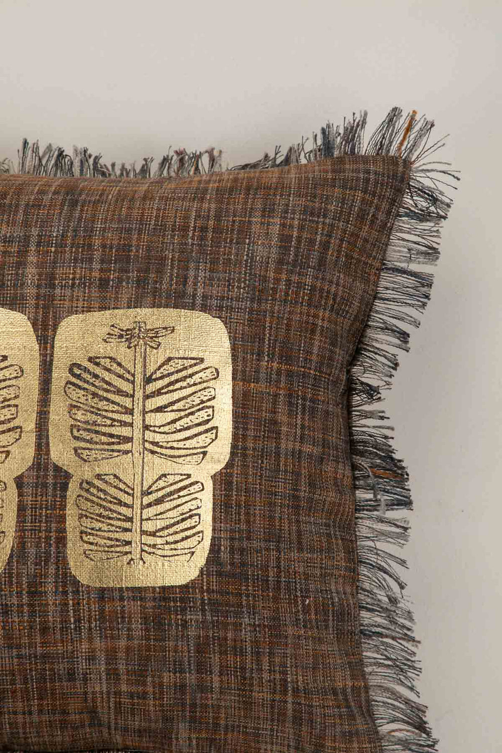 10000017565 UDANTI PALM CUSHION COVER BROWN GOLD