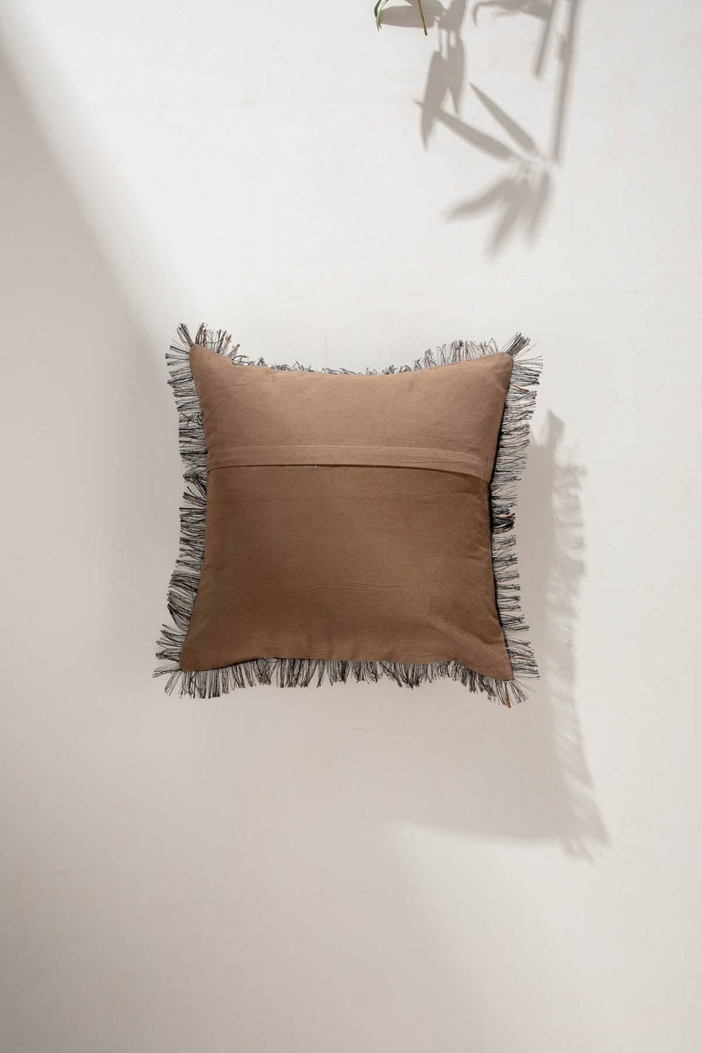 10000017565 UDANTI PALM CUSHION COVER BROWN GOLD