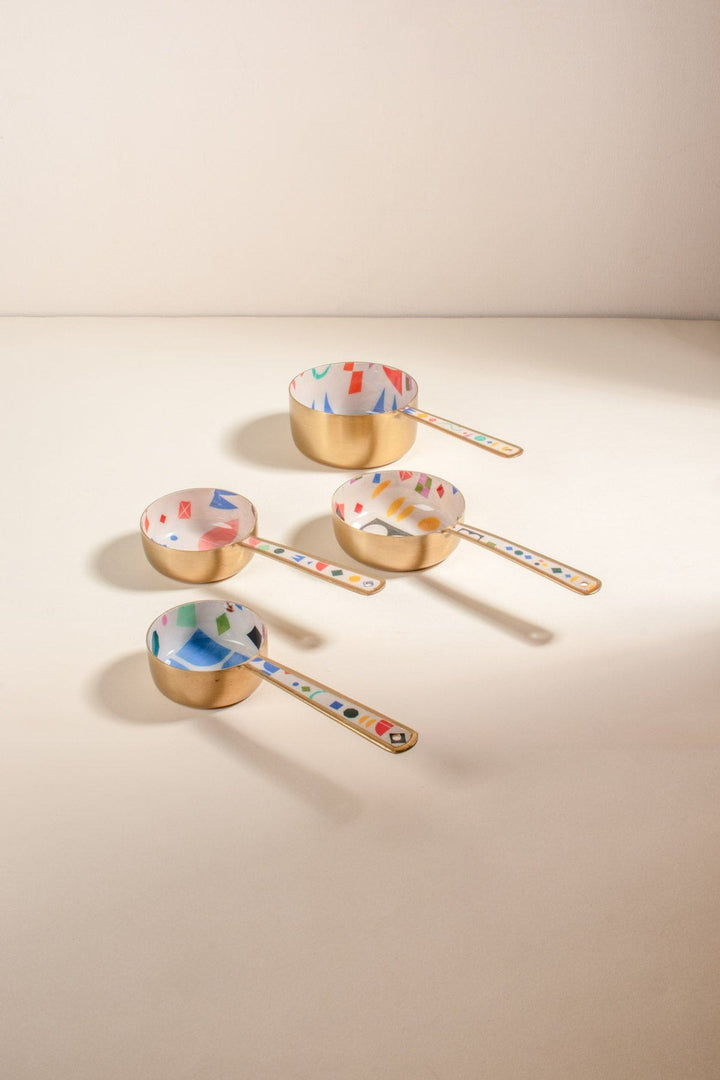 10000017572 CIRCLE OF JOYEE MEASURING CUPS (SET OF 4) MULTI