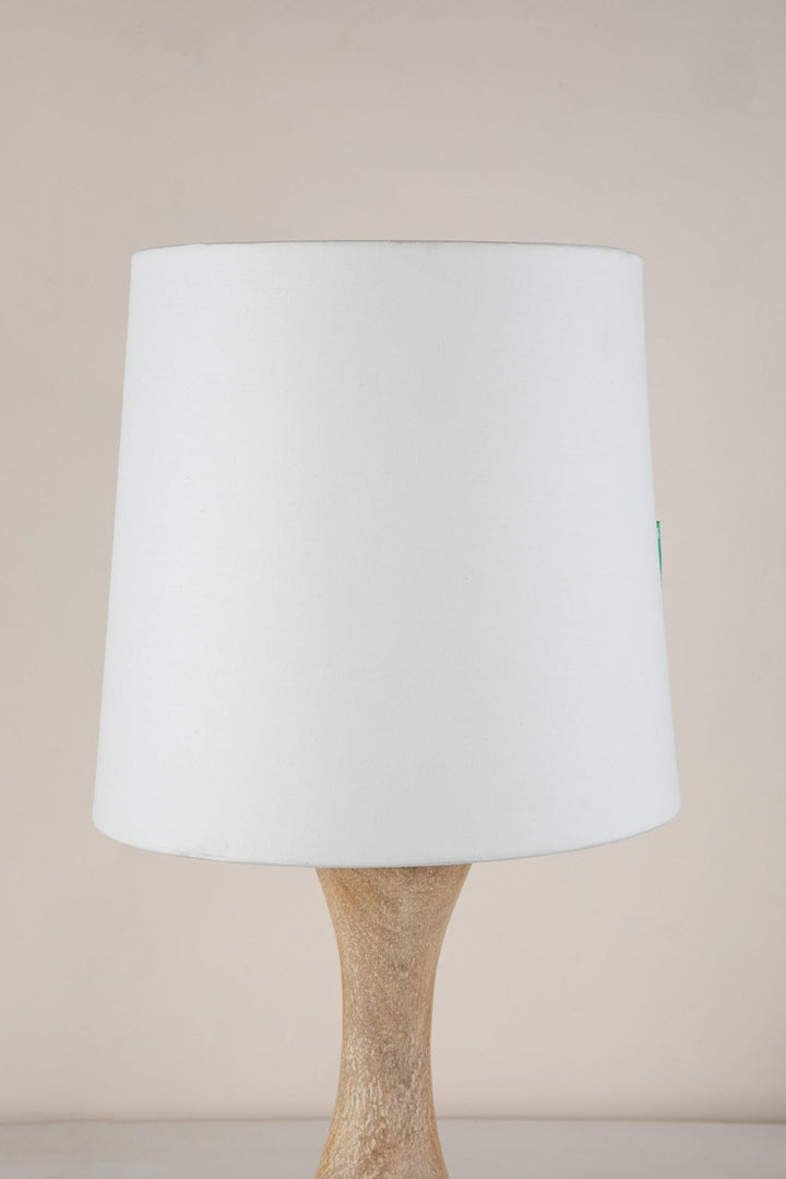 10000017773 SOLID TAPER MEDIUM OFF WHITE