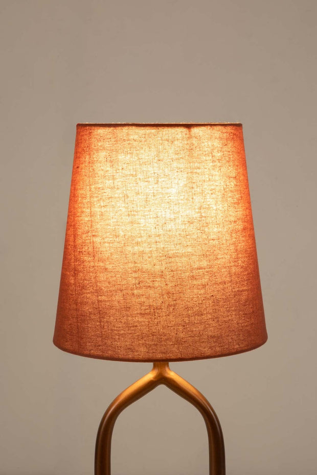 10000017890 SOLID TAPER TINY RUST RED