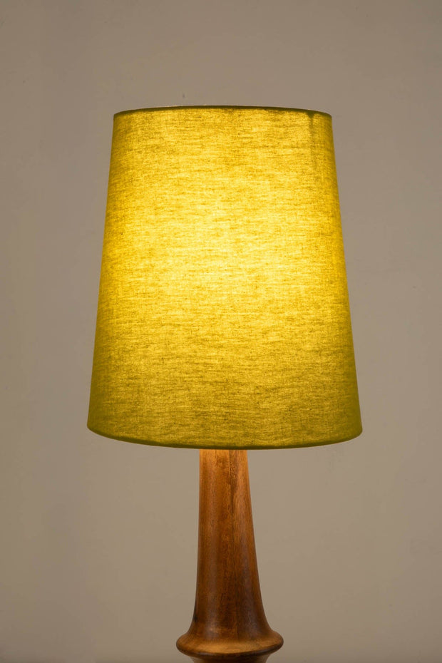 10000017892 SOLID TAPER SMALL CITRON GREEN