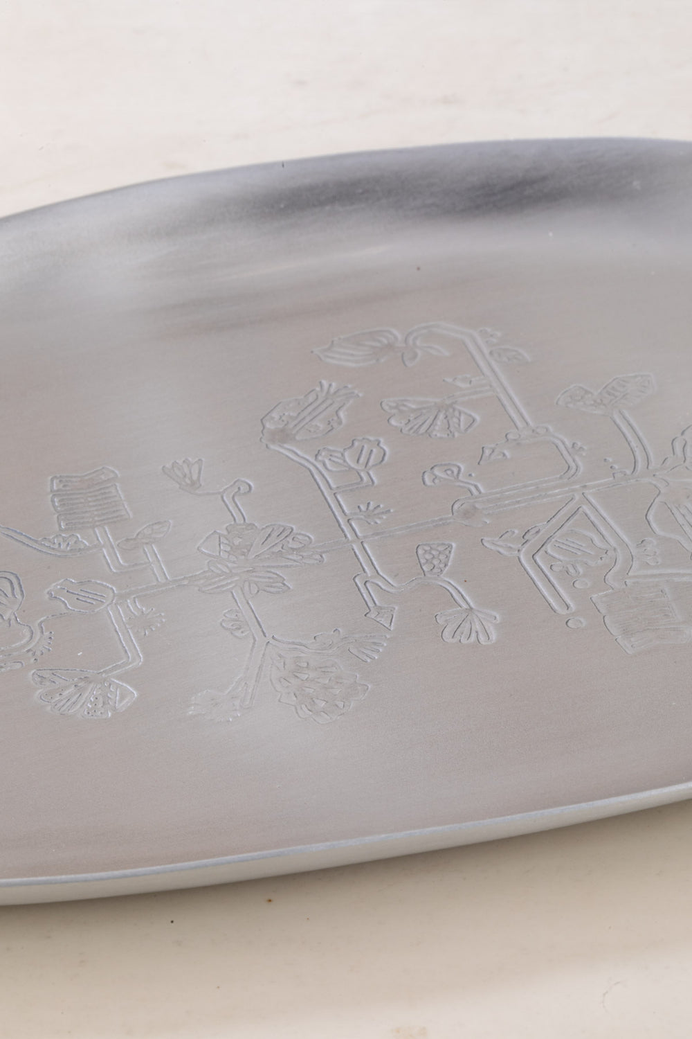 TRAYS Arakta Serving Tray