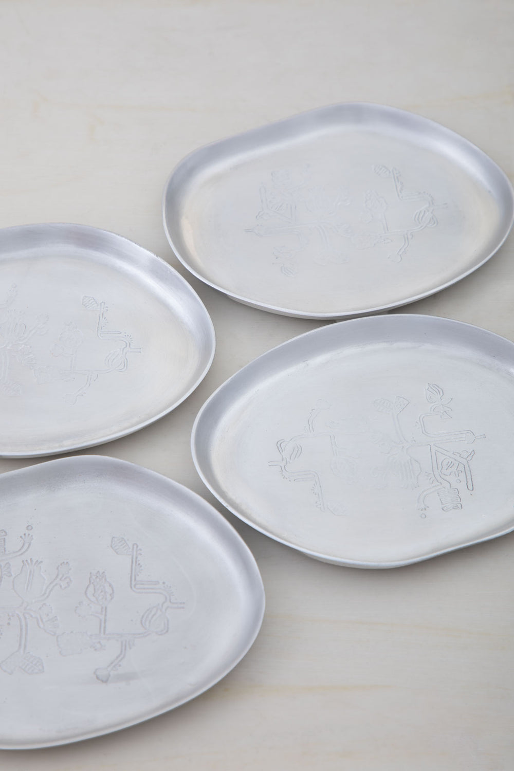 SNACK PLATES Arakta Snack Plate (Set of 4)