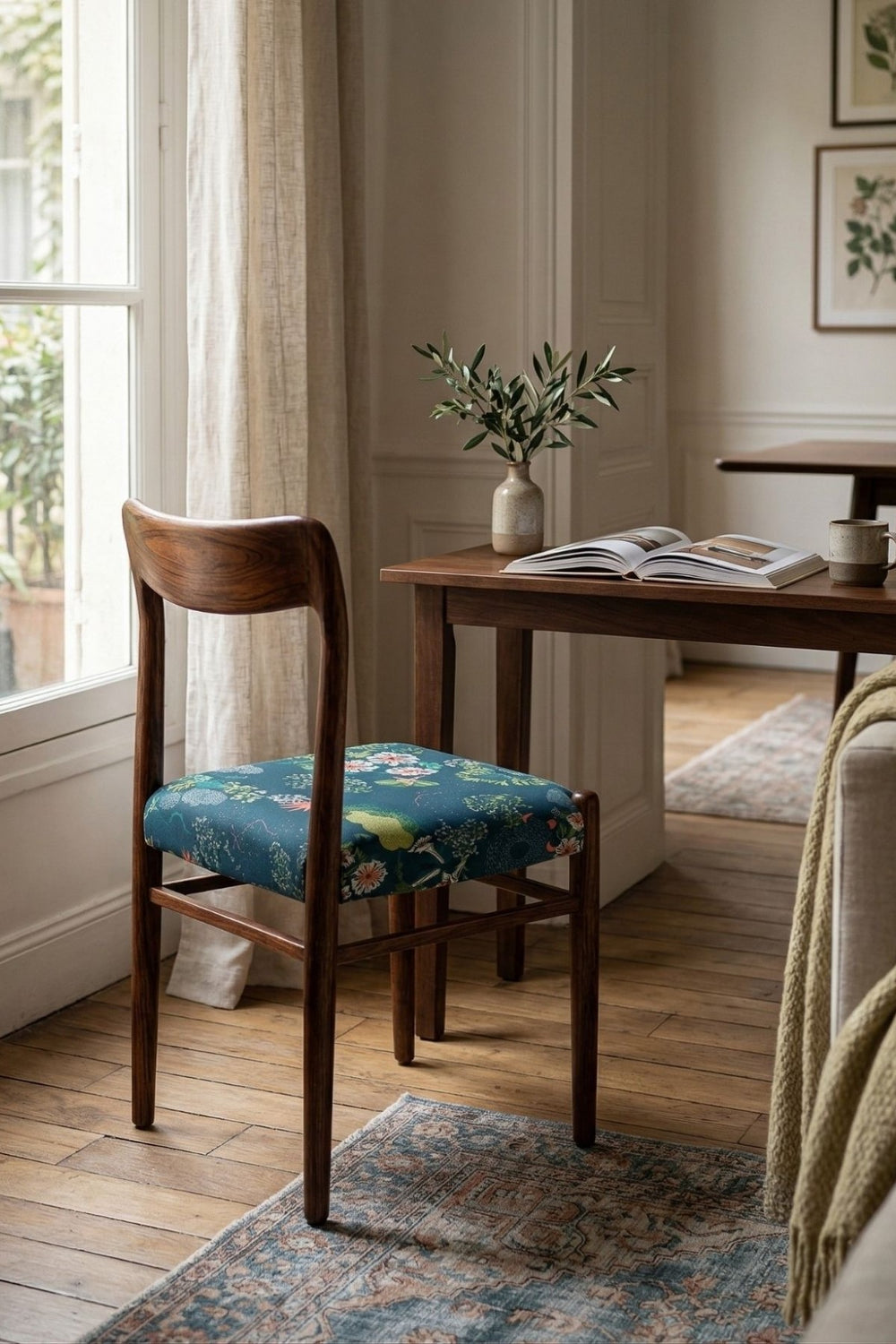 Upholstered Bundle Ay`s Retro Dining Chair in Moonflower Moonlit Blue Fabric