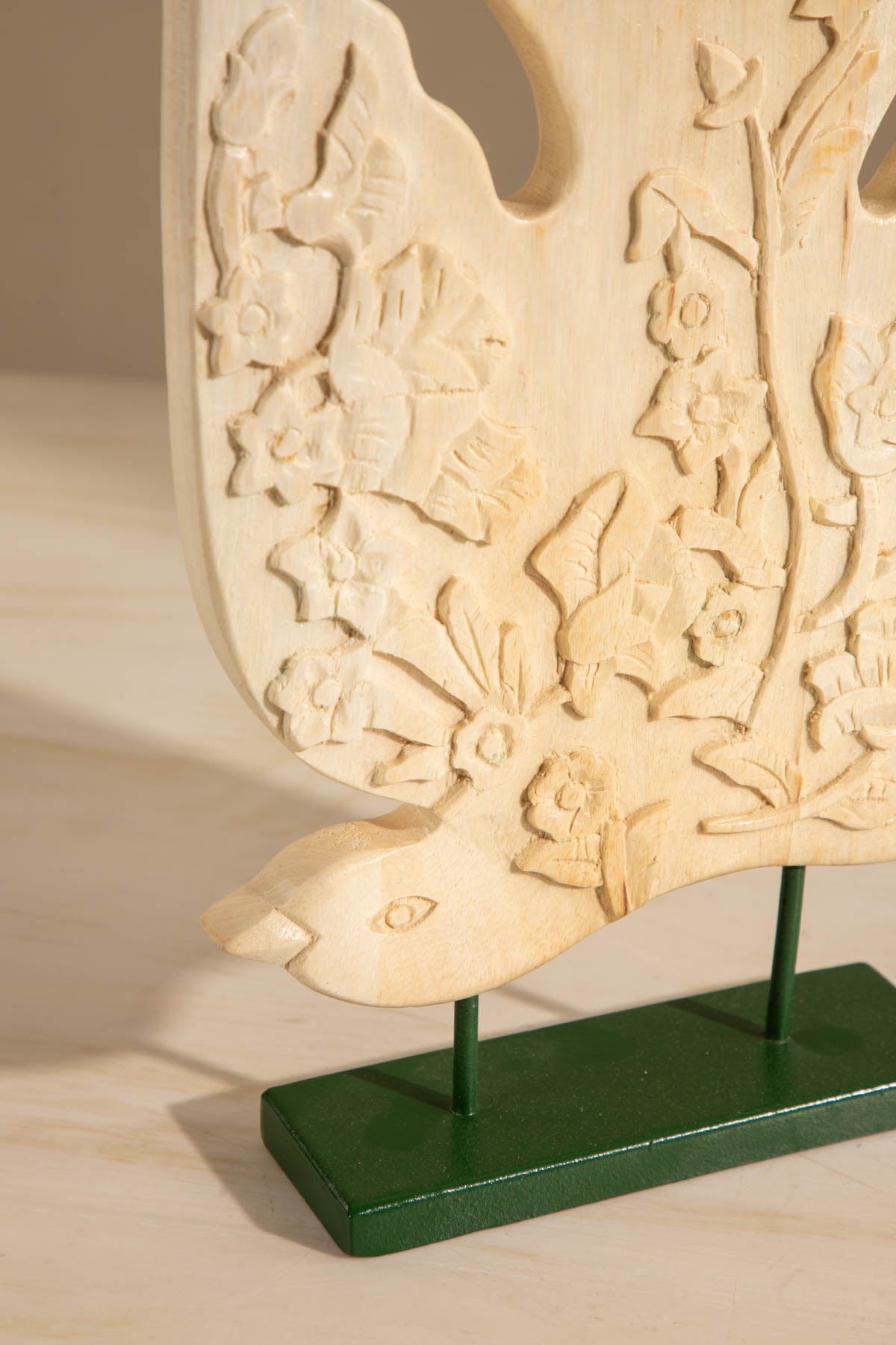 BIRD IN THE SKY TABLE TOP NATURAL