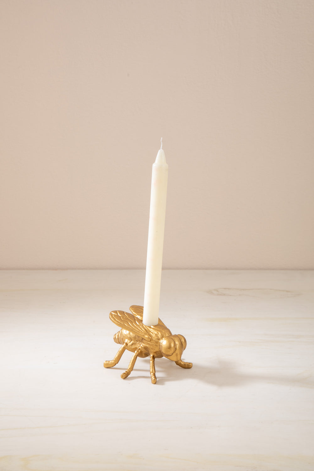 VOTIVES Bizbee Candle Stand