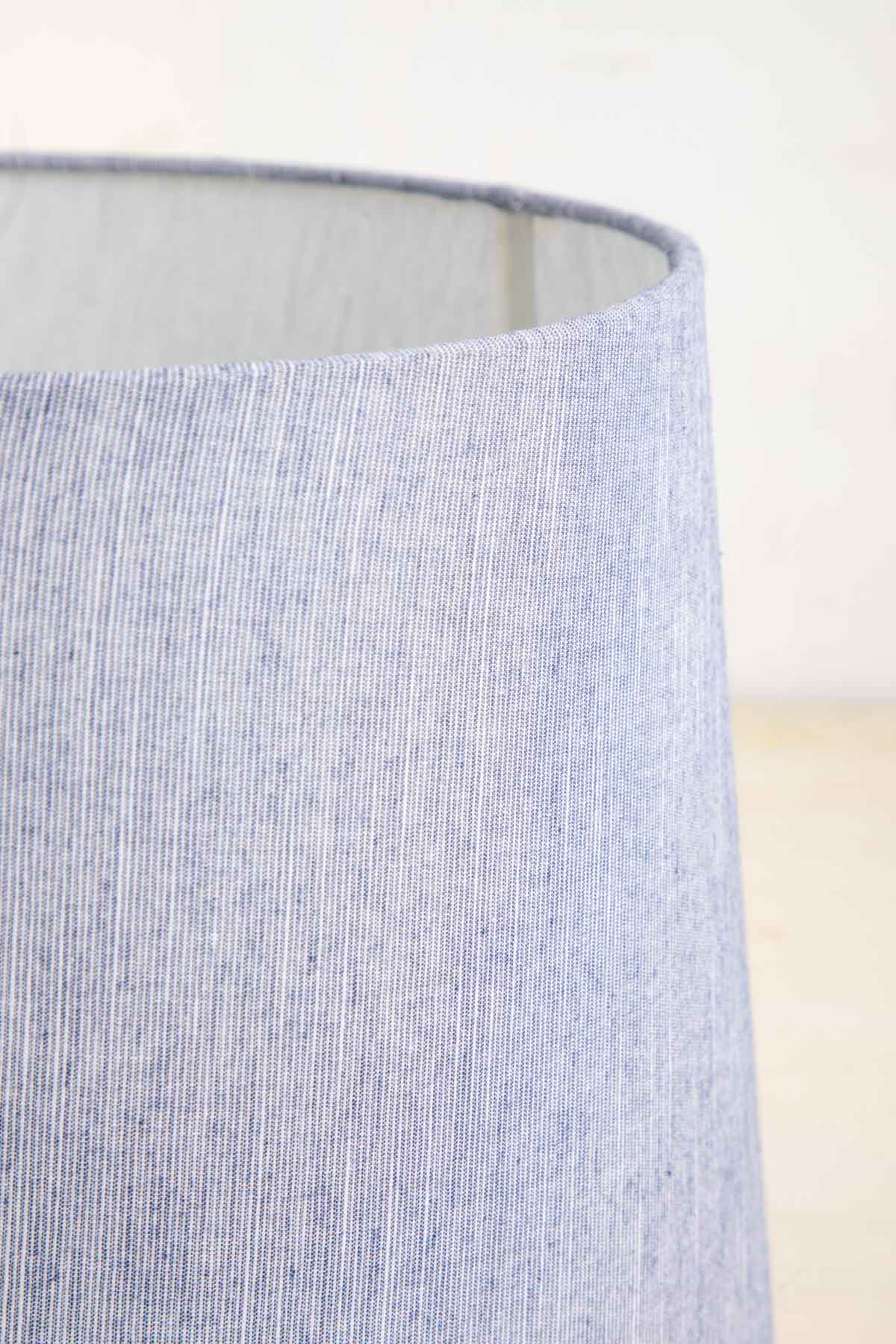 LAMPSHADES Solid Blue Scalloped Taper Medium