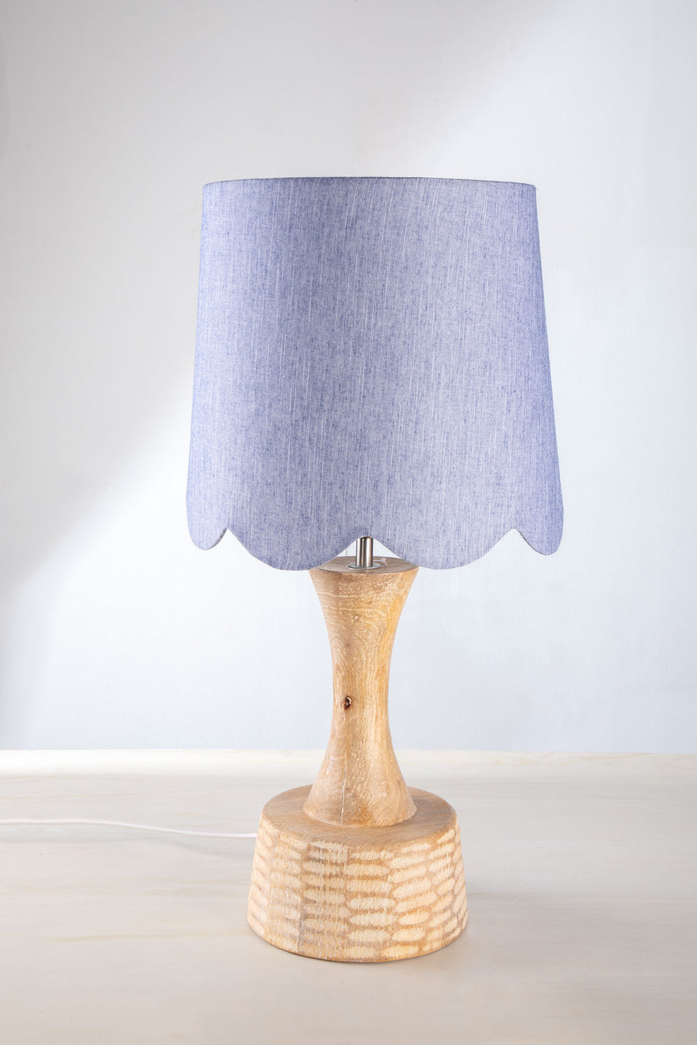 LAMPSHADES Solid Blue Scalloped Taper Medium