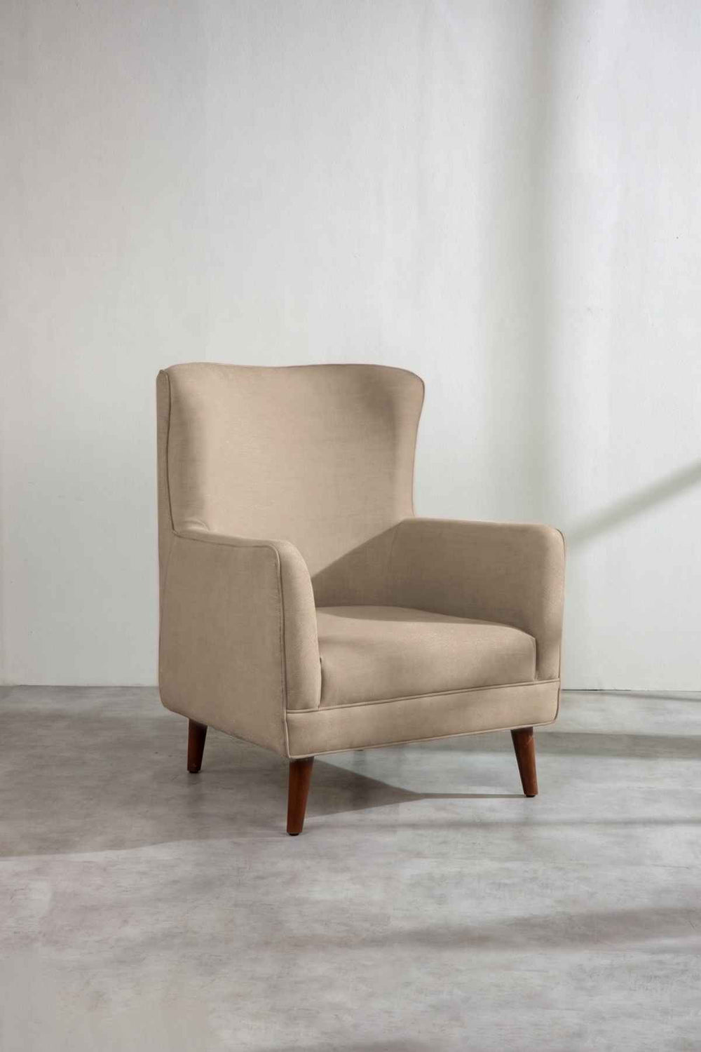 Upholstered Bundle Bluez Accent Chair in Cornstalk Fabric