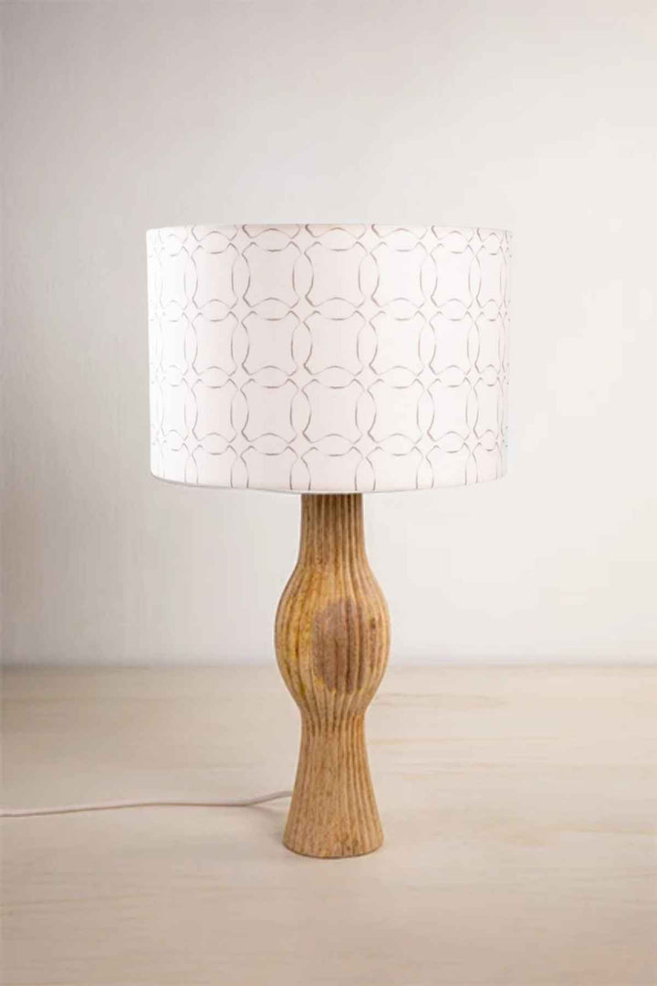Lighting Bundle Bulb Table Lamp with Circle Grid Drum Lampshade (Grey)