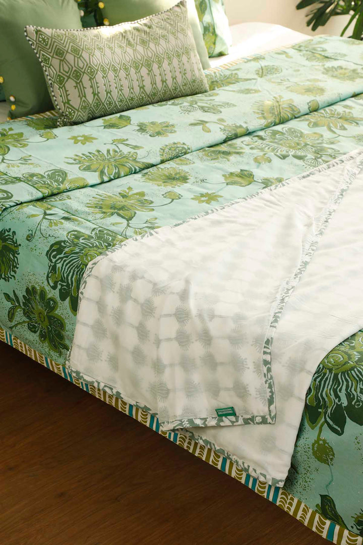 PRINT & PATTERN DOHARS Aphim Dohar (Malmal And Cotton Cambric)