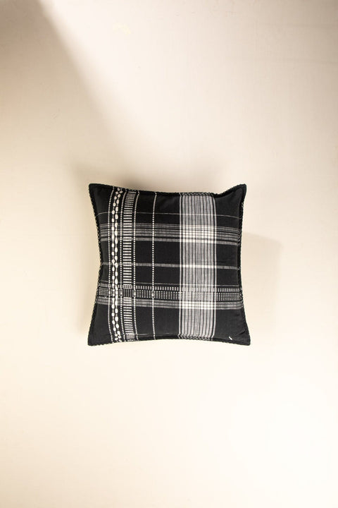 SOLID & TEXTURED CUSHIONS Big Checks Cushion Cover (50 Cm X 50 Cm)