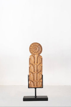 Chyur Table Sculpture