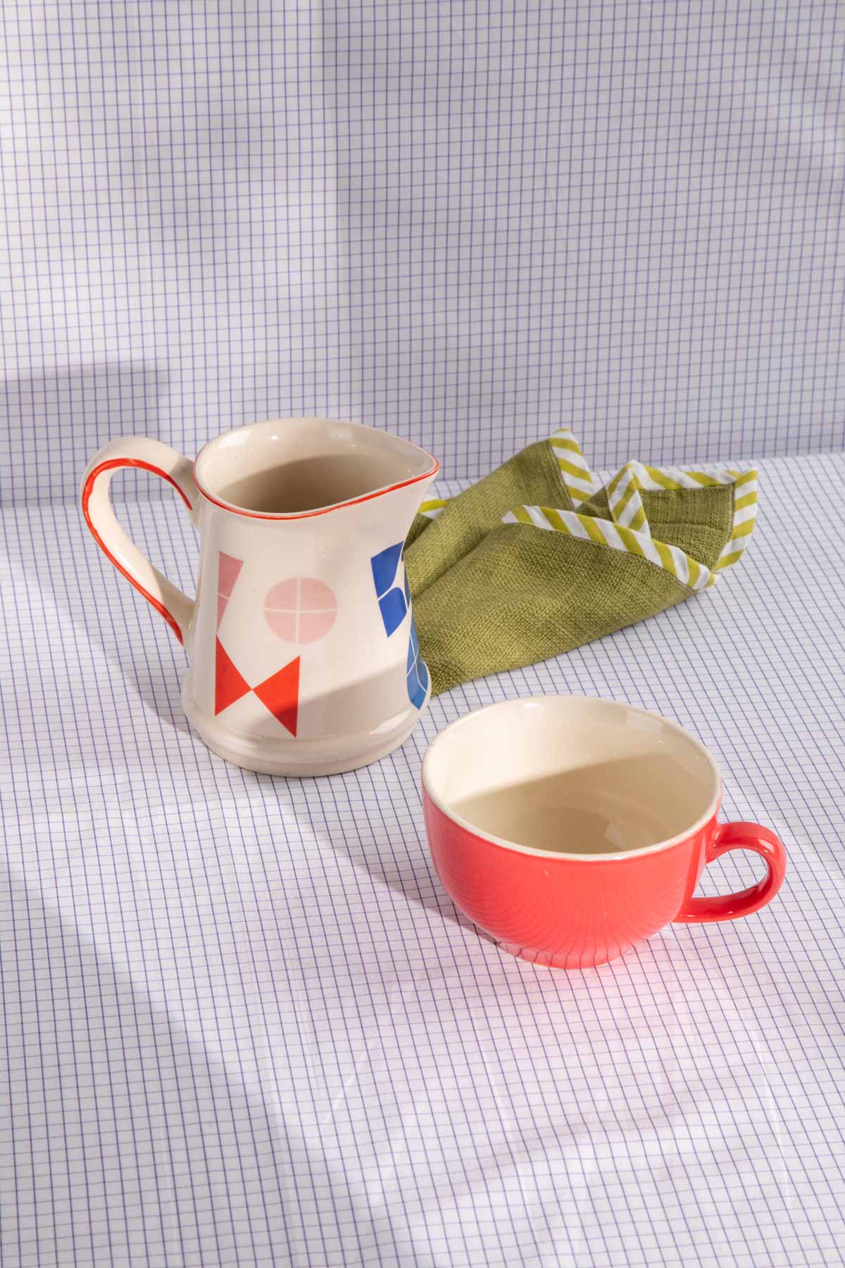JUGS & CARAFES Circle Of Joyee Ceramic Milk Jug