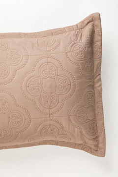 PILLOWS & SHAMS Clover Beige Pillow Cover Set (Set of 2)