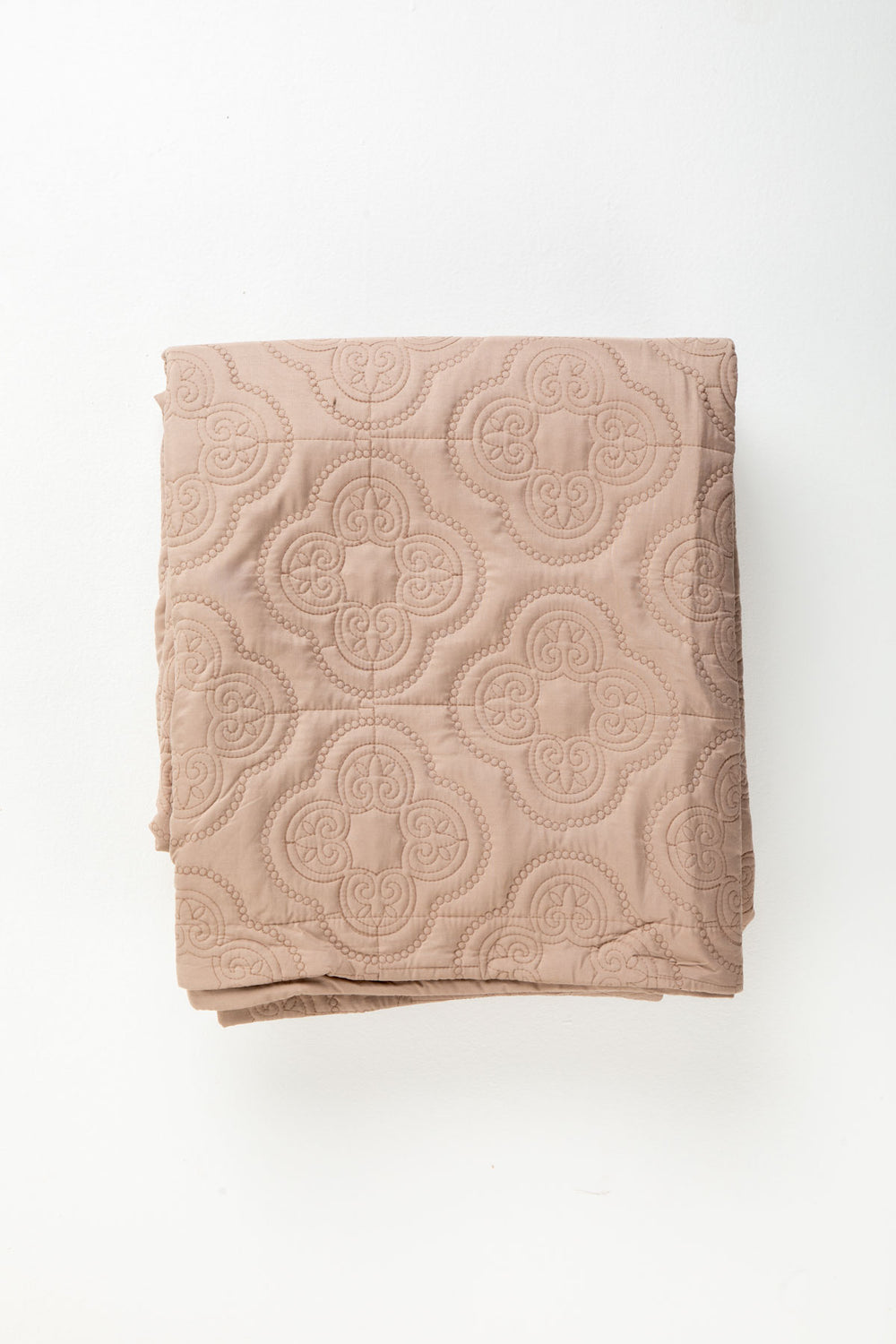 SOLID & TEXTURED BEDCOVERS Clover Beige Quilted Bedcover