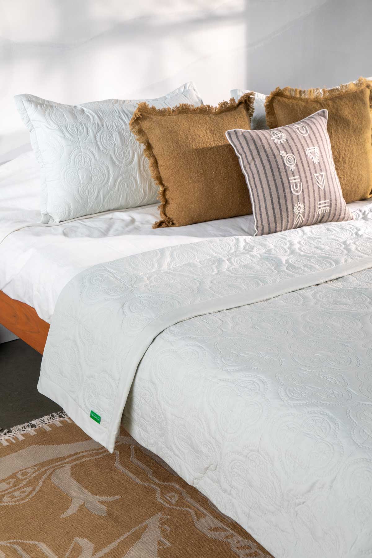 SOLID & TEXTURED BEDCOVERS Clover Ivory Quilted Bedcover