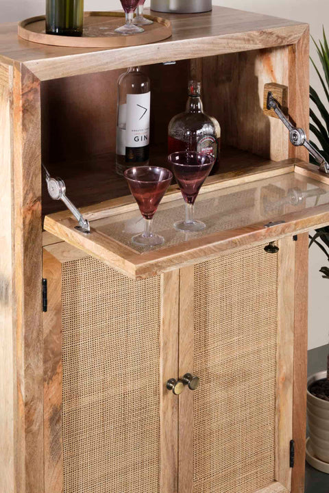 CABINETS Coonoor Bar Cabinet (Natural)