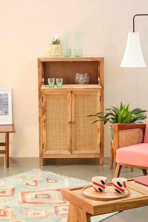 CABINETS Coonoor Bar Cabinet (Natural)