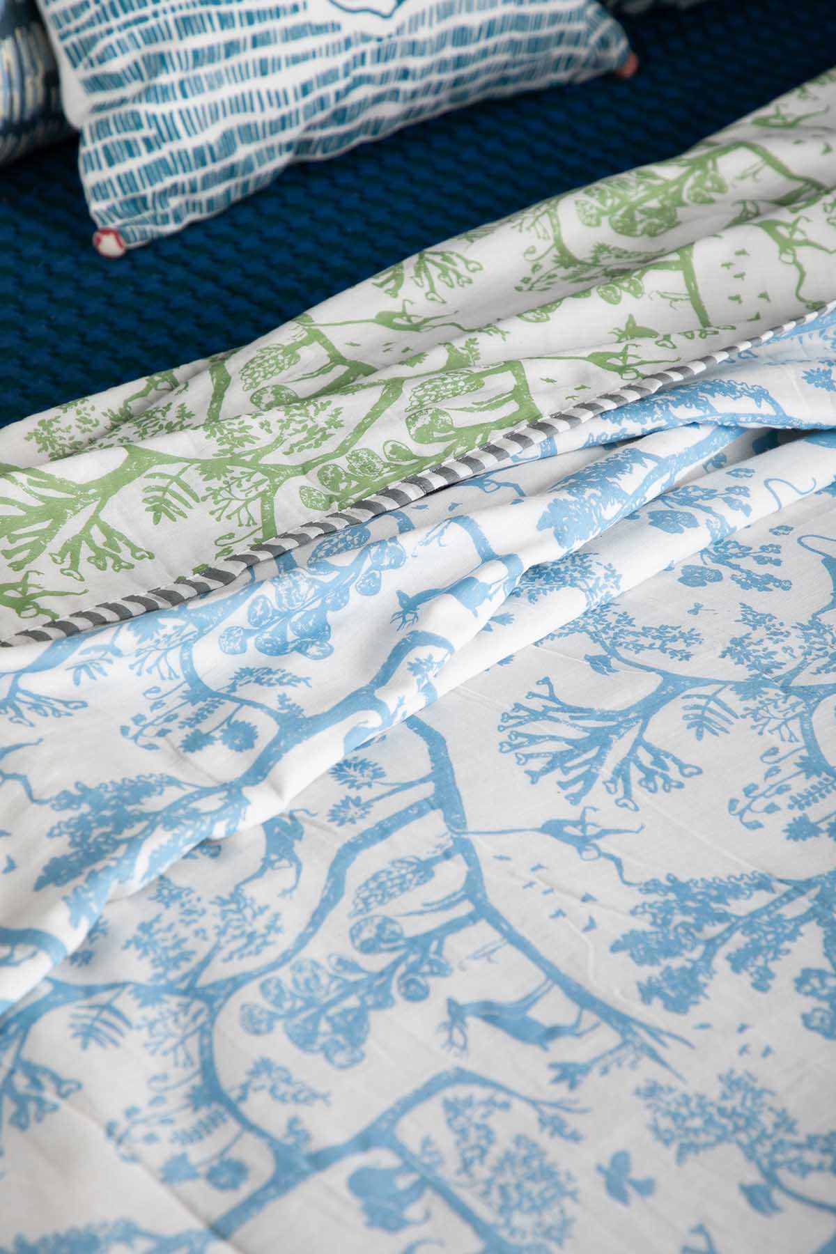 PRINT & PATTERN DOHARS Creatures Of Canopy Dohar