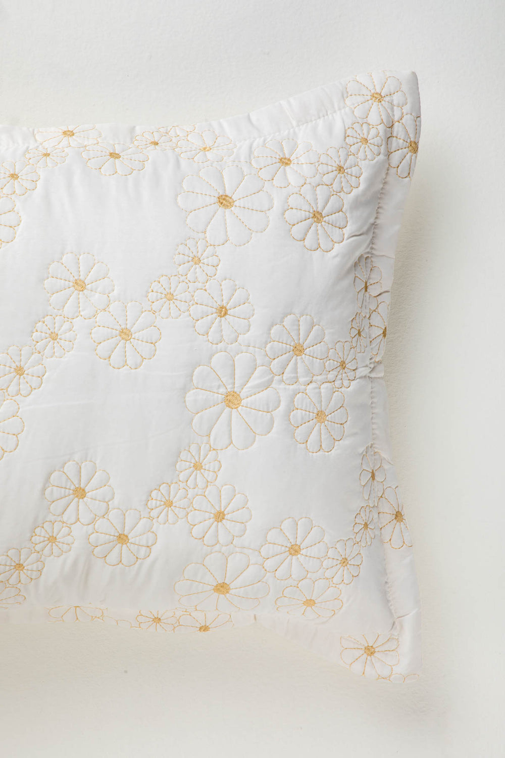 PILLOWS & SHAMS Daisy Field Ecru Pillow Cover Set (Set of 2)