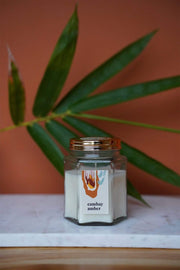 SCENTED CANDLE Dark Amber & Ginger Lily Scented Candle