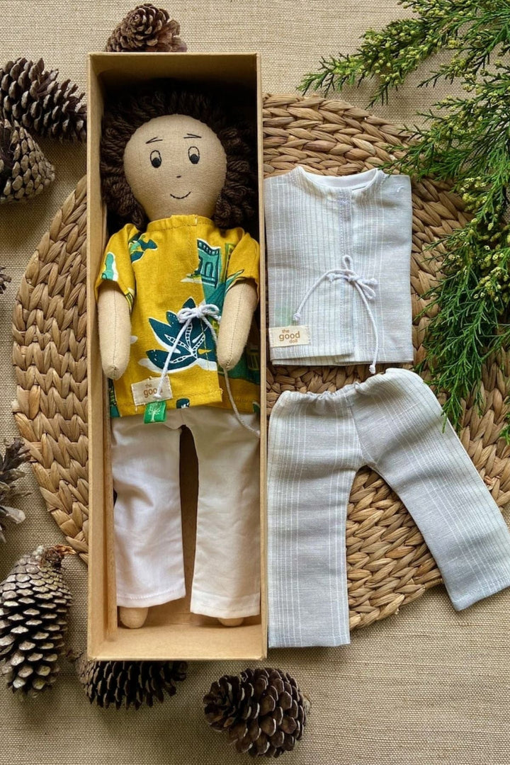 DOLLS Days W/O End Recycled Fabric Play Set Doll