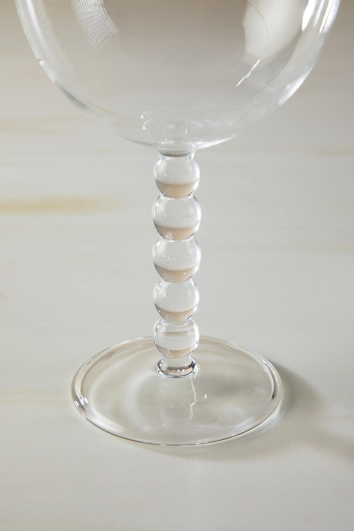 DRINKING GLASSES Doozy Dots Wine Glass  (Set Of 2)