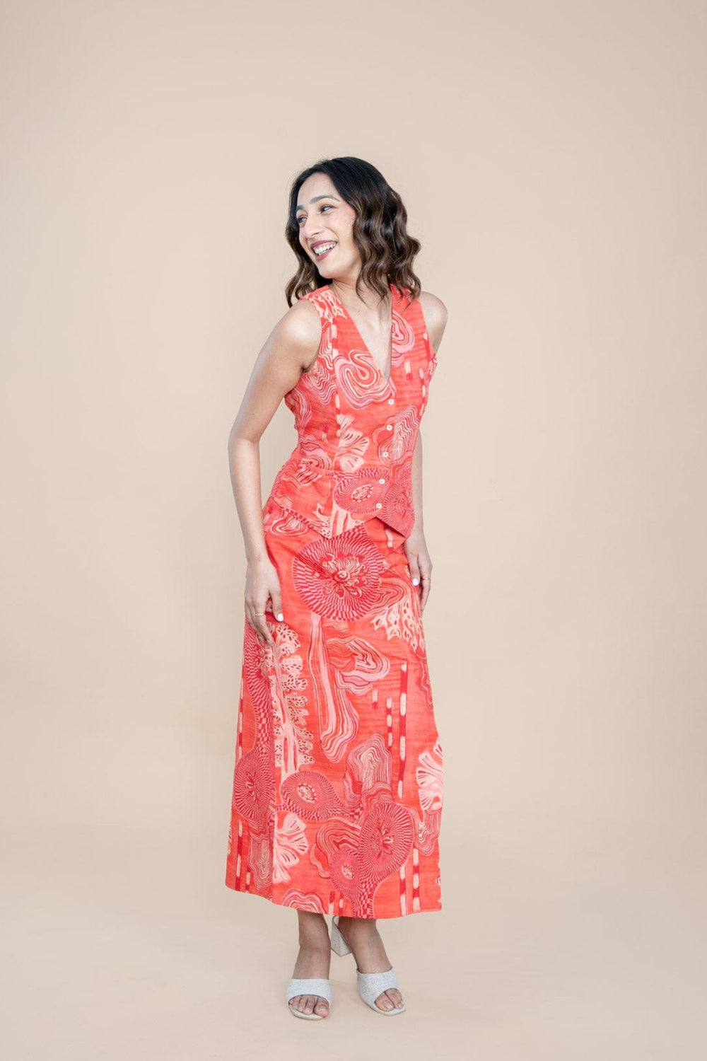 BOTTOMS Earth Core Midi Skirt (Living Coral)